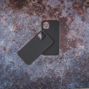 Aramid Case Mattschwarz für Apple iPhone 12 Serie Schutzhülle - WolfProtect.de